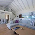Odysseus Villa