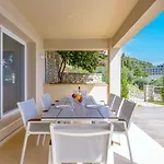 Villa Odysseus *