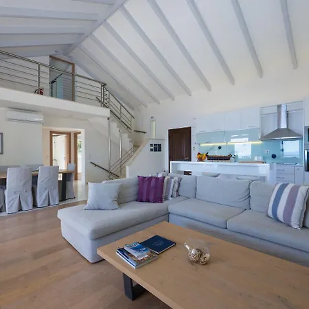 Odysseus Villa
