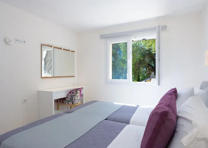 빌라 Odysseus Agní